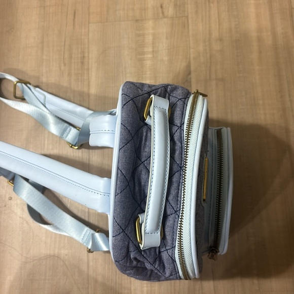 Disney Loungefly Winnie the Pooh Backpack - Blue - Picture 11 of 12